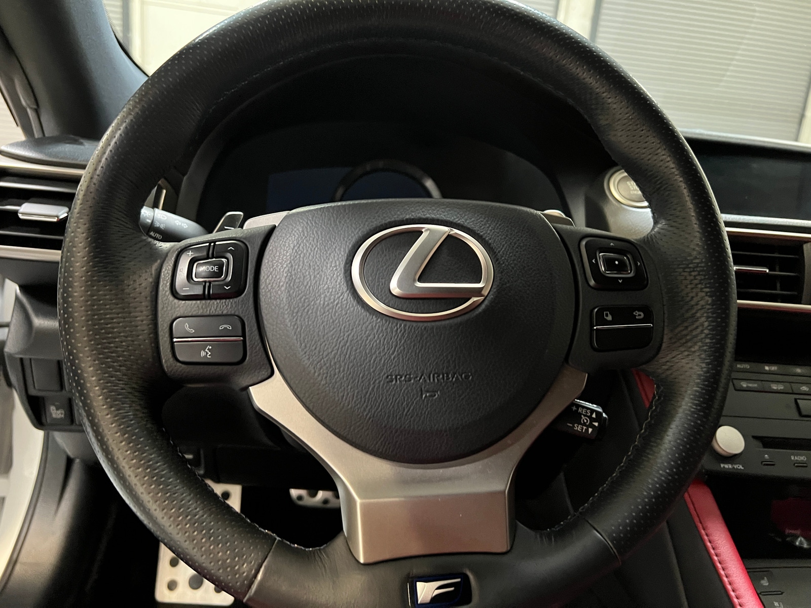Thumbnail: 2015 Lexus RC - 3