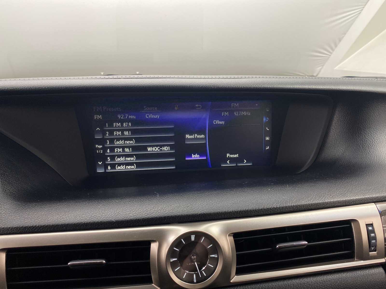Thumbnail: 2016 Lexus GS - 3