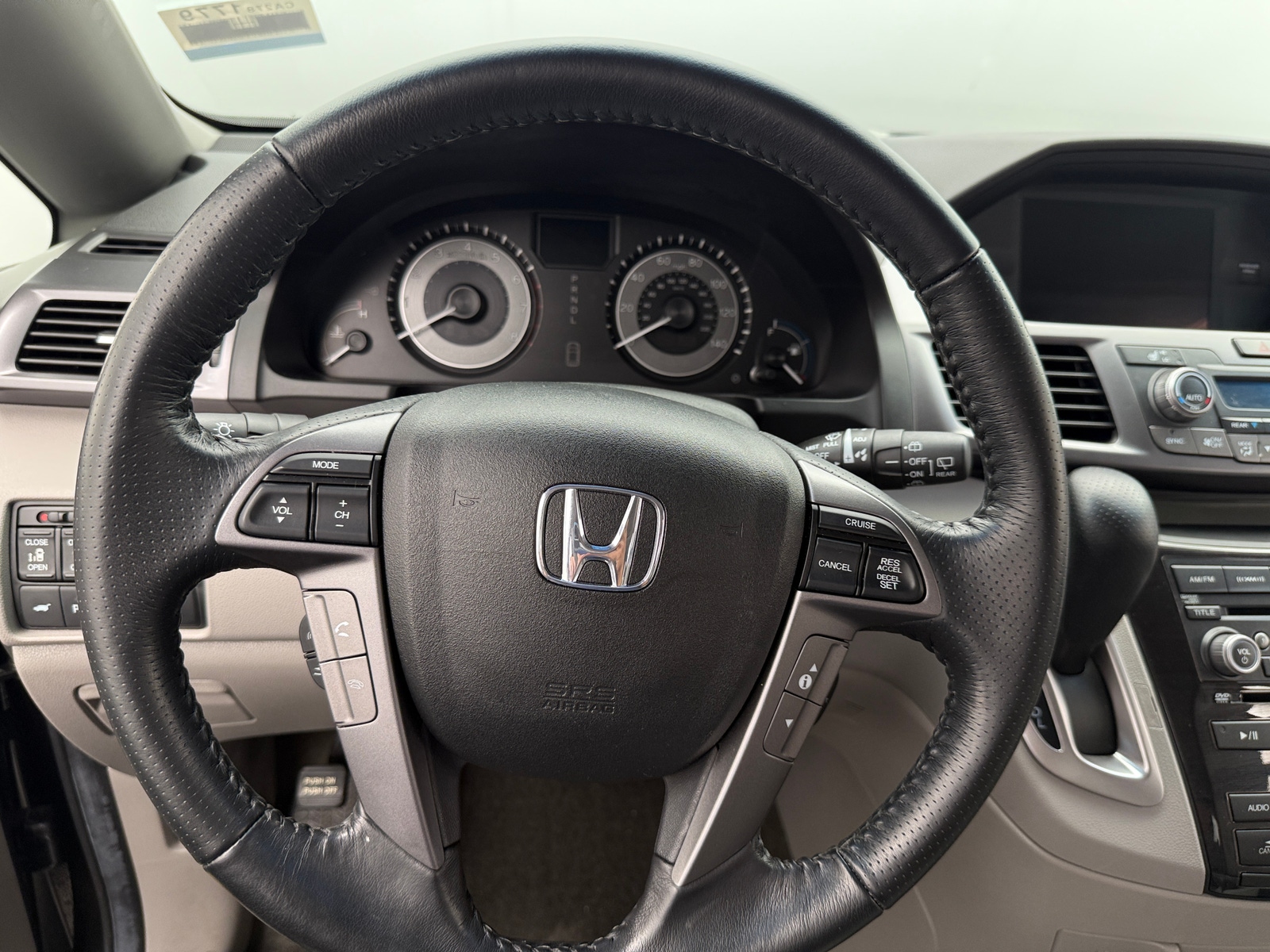 Thumbnail: 2012 Honda Odyssey - 4