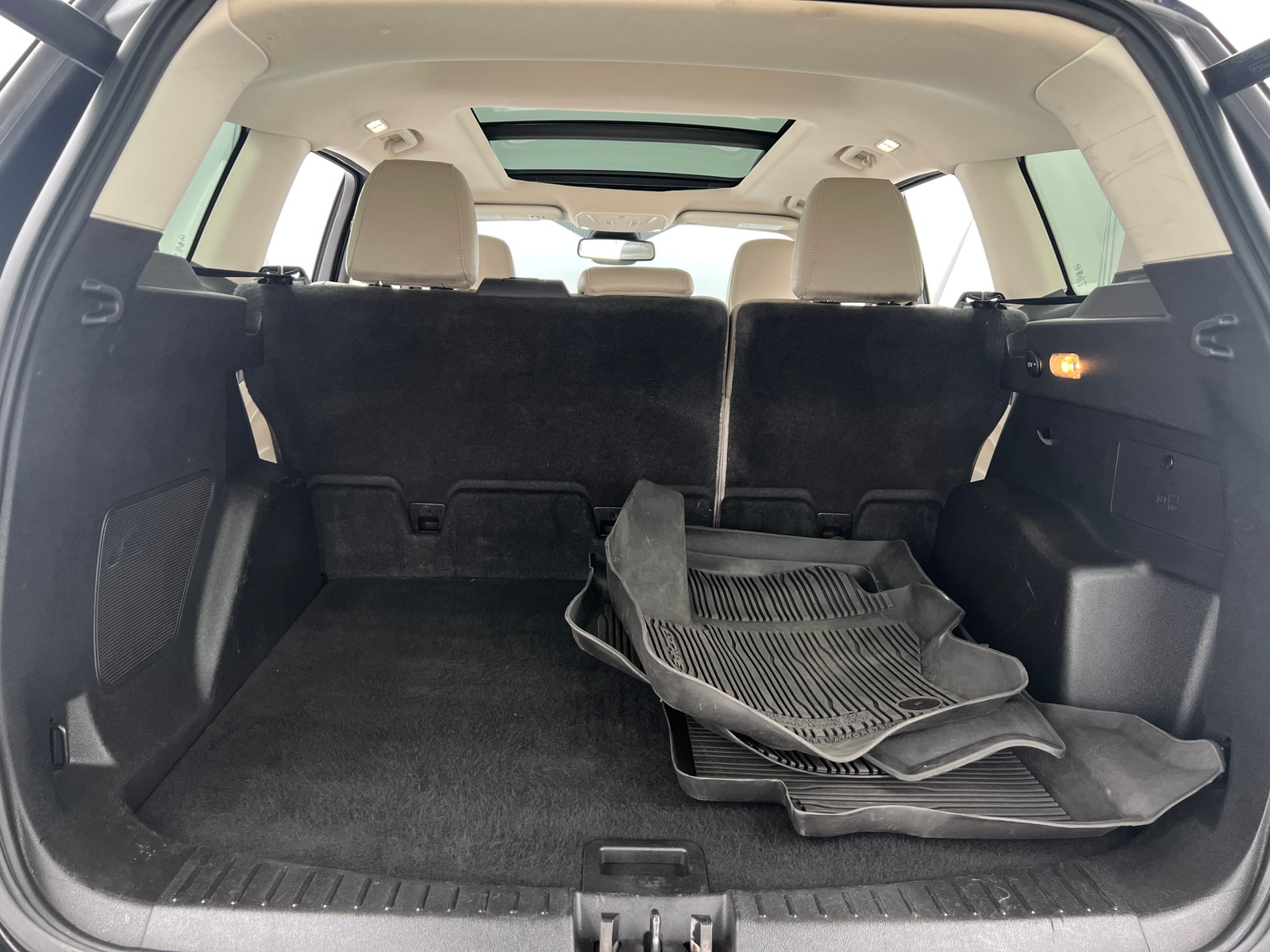 Thumbnail: 2019 Ford Escape - 6