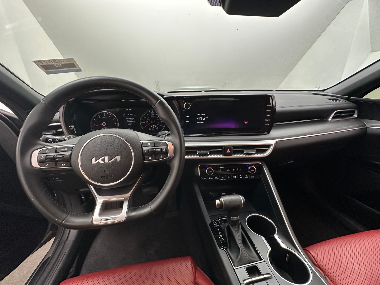 Thumbnail: 2023 Kia K5 - 2