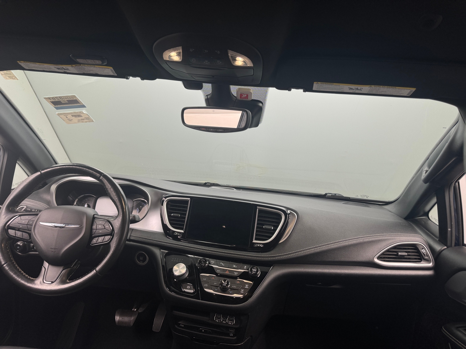 Thumbnail: 2021 Chrysler Pacifica - 2
