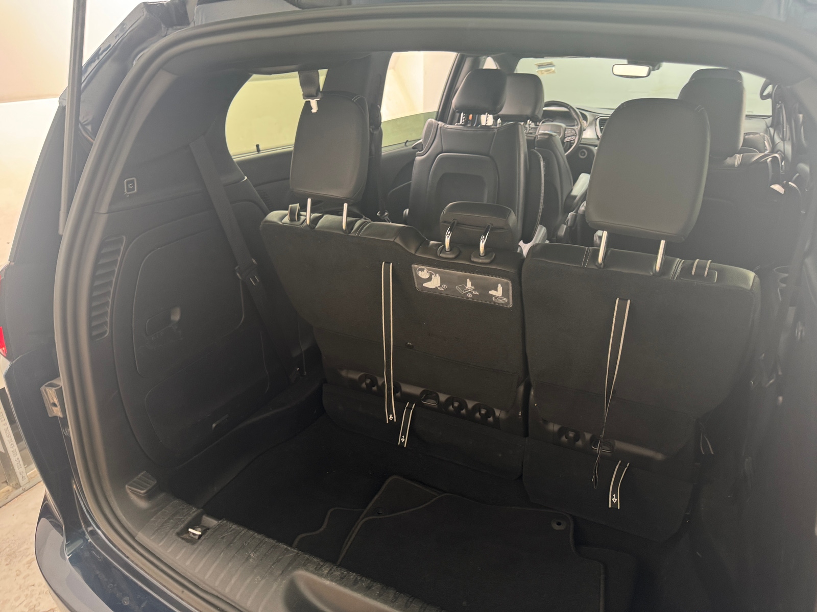 Thumbnail: 2021 Chrysler Pacifica - 6