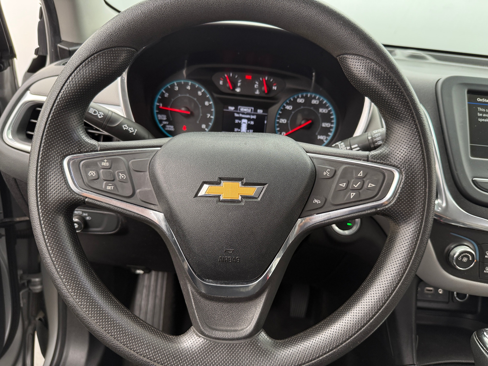 Thumbnail: 2019 Chevrolet Equinox - 5