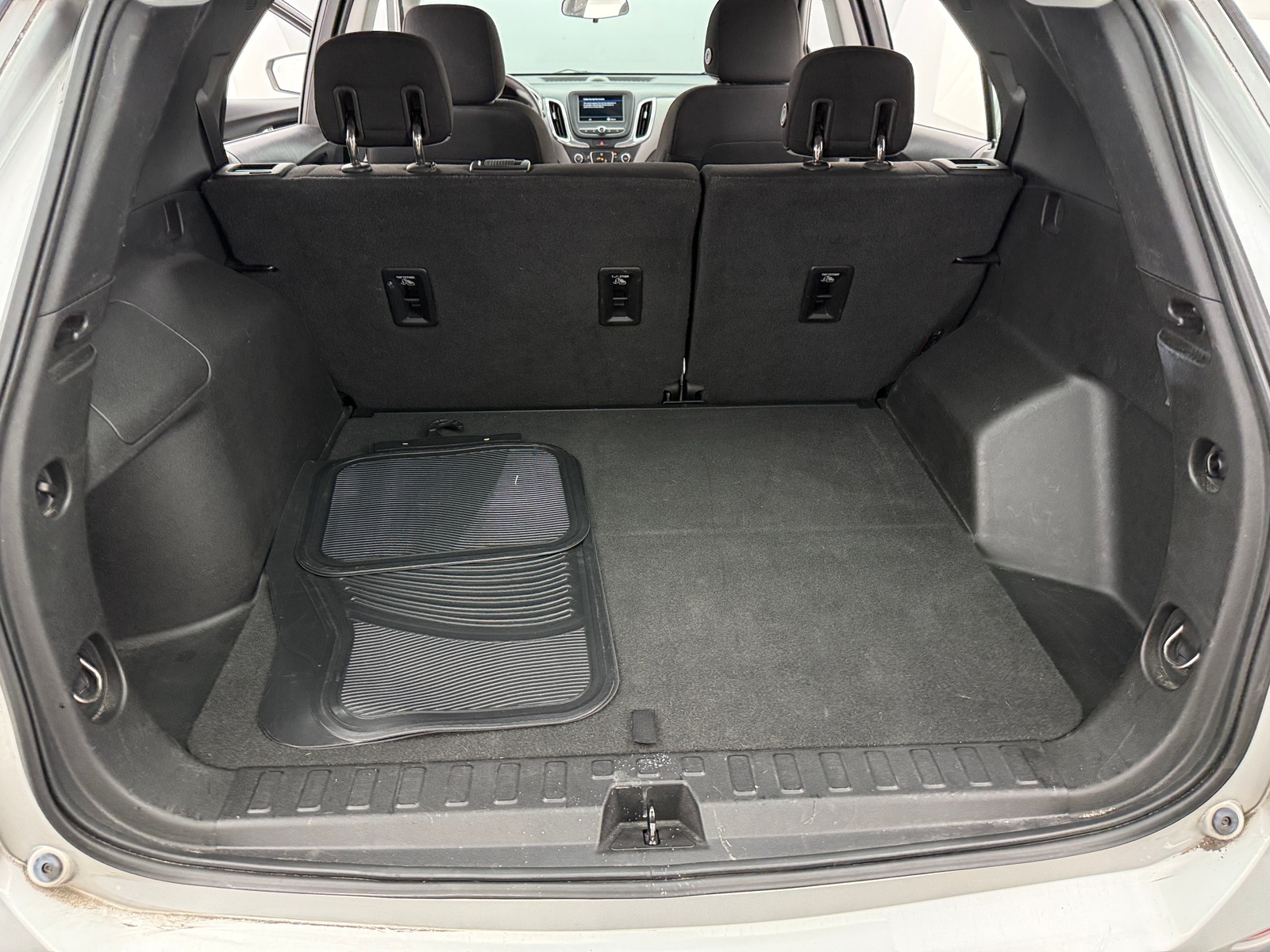 Thumbnail: 2019 Chevrolet Equinox - 7