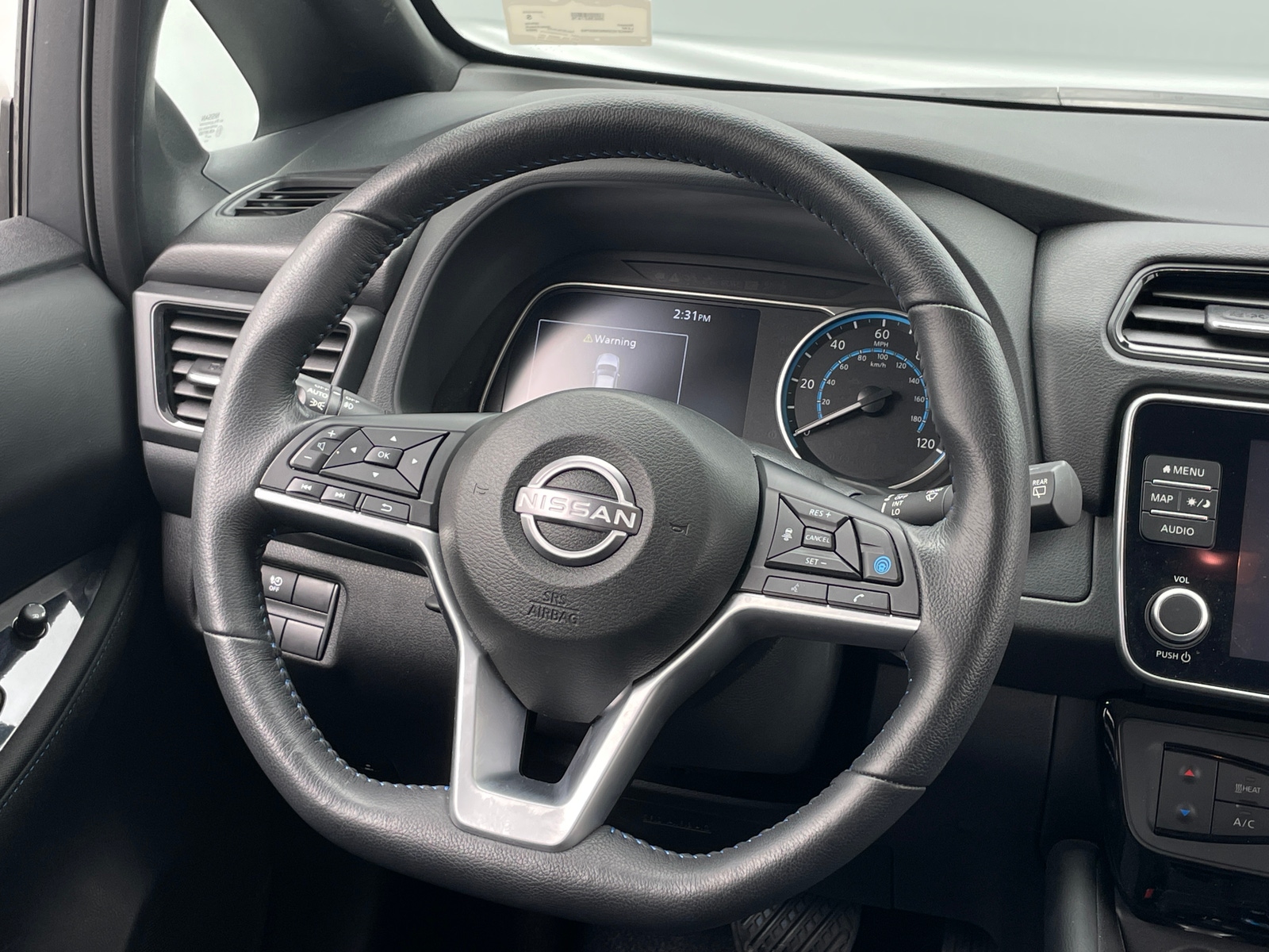 Thumbnail: 2024 Nissan Leaf - 5