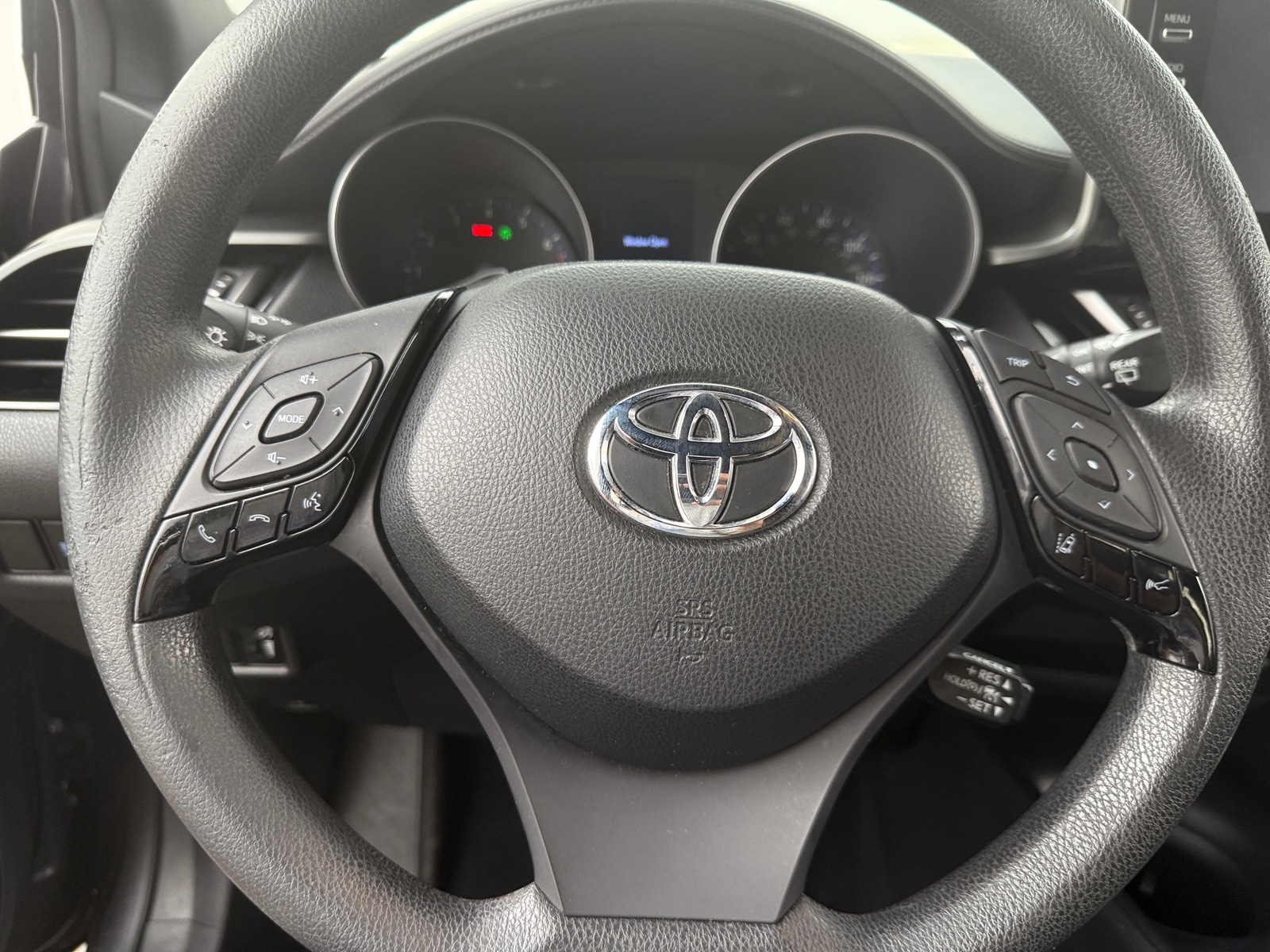 Thumbnail: 2019 Toyota C-HR - 5