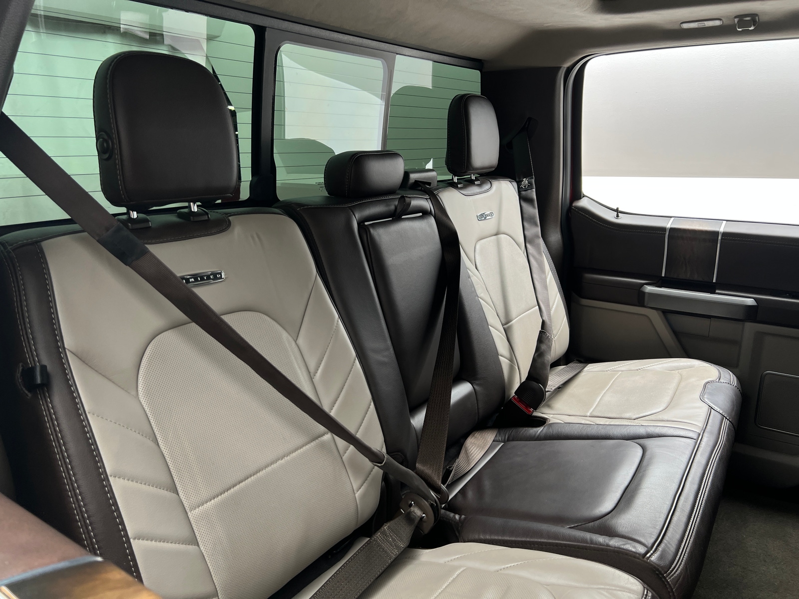 Thumbnail: 2019 Ford Econoline - 5