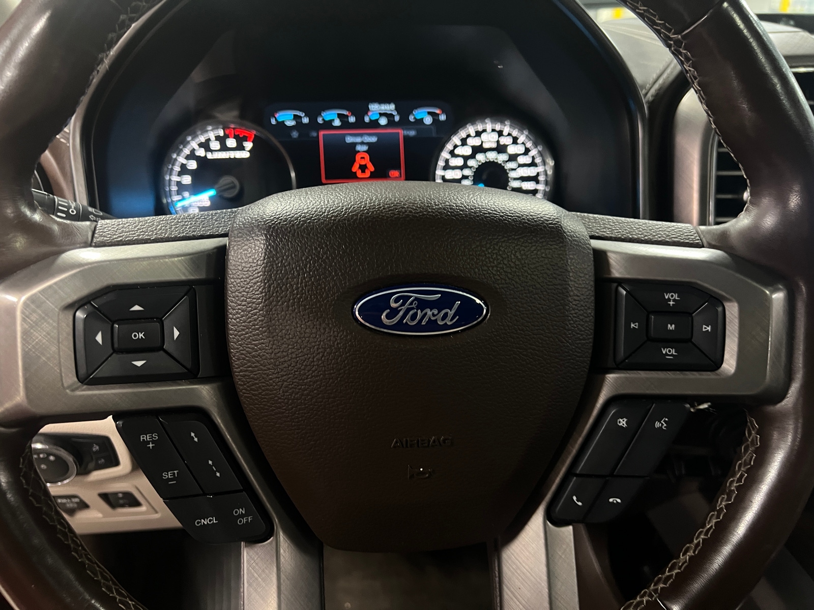 Thumbnail: 2019 Ford Econoline - 4