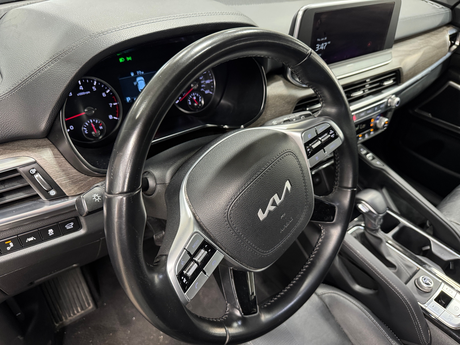 Thumbnail: 2022 Kia Telluride - 2