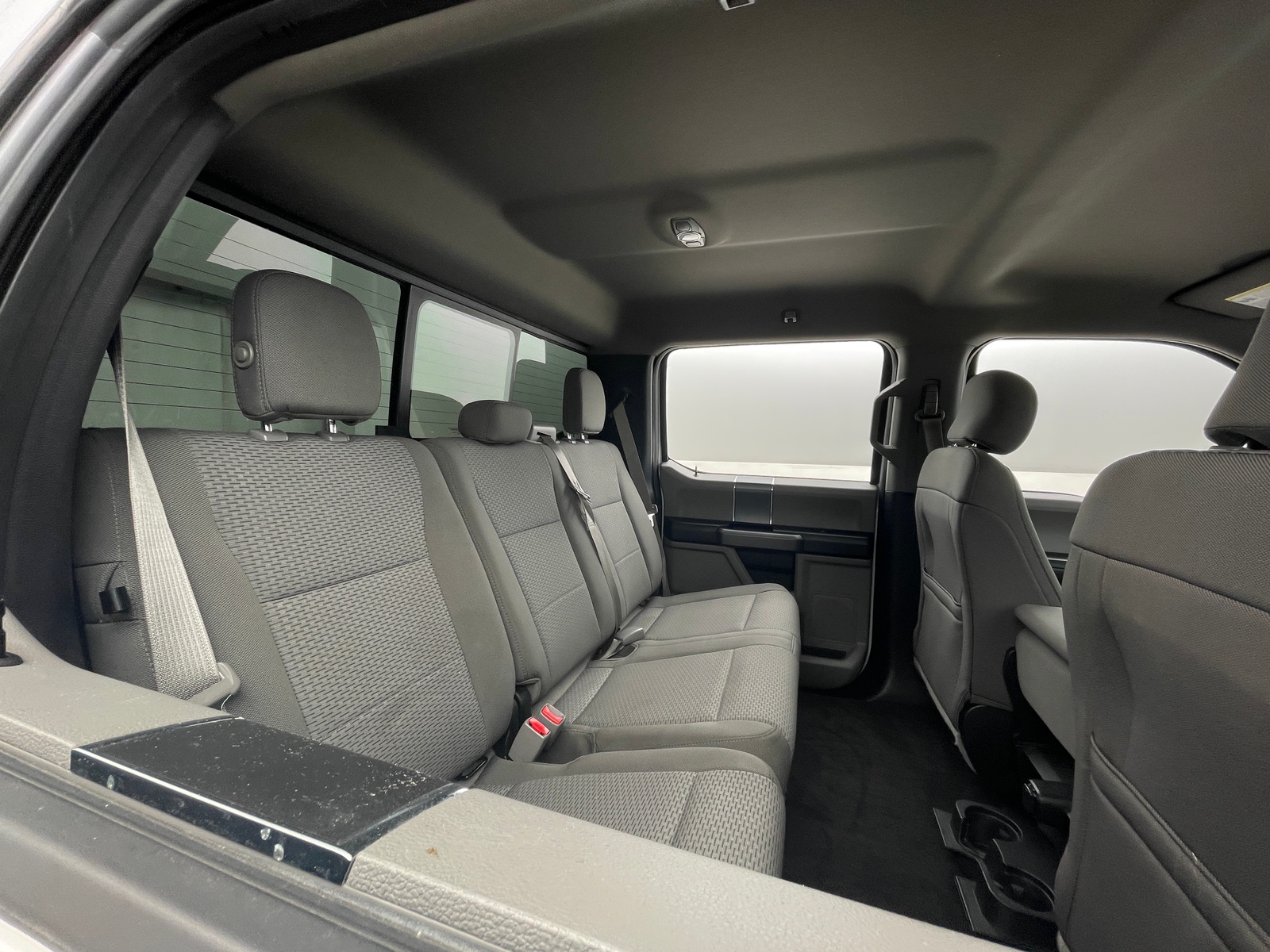 Thumbnail: 2017 Ford Econoline - 6