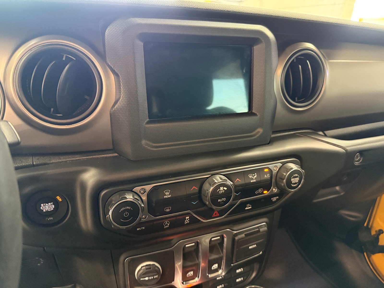 Thumbnail: 2021 Jeep Wrangler - 4