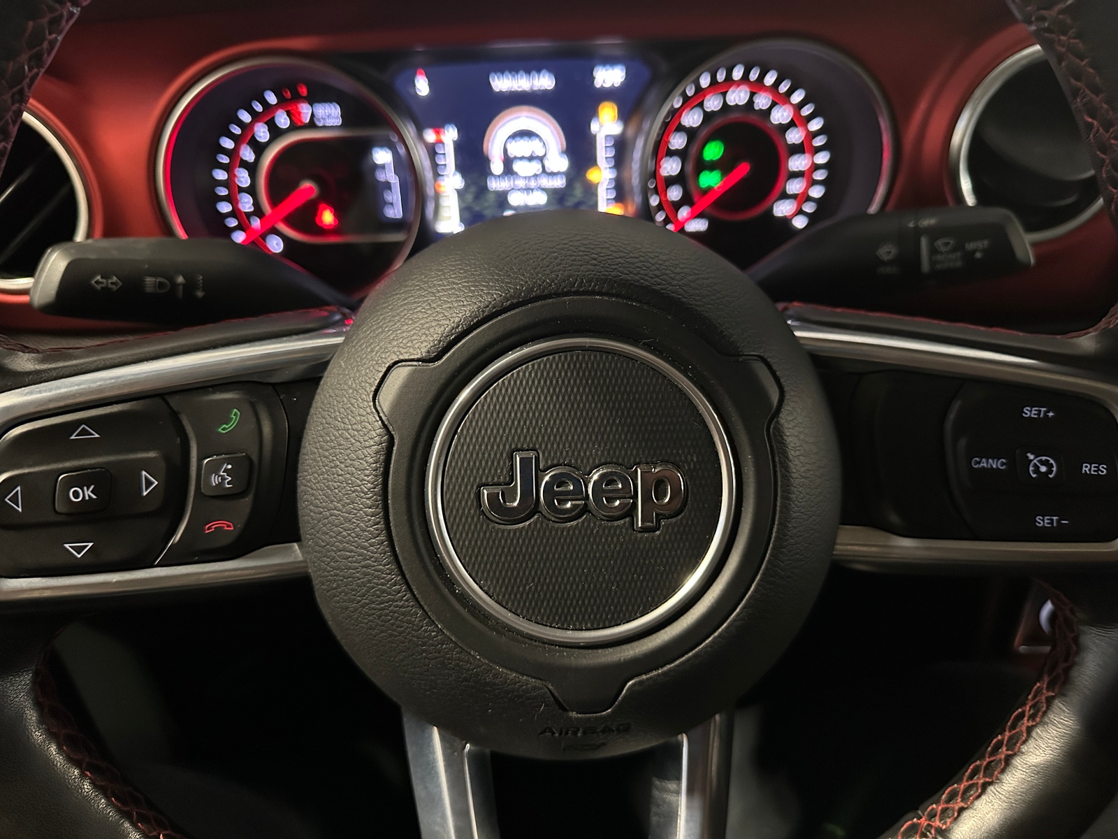 Thumbnail: 2020 Jeep Gladiator - 5