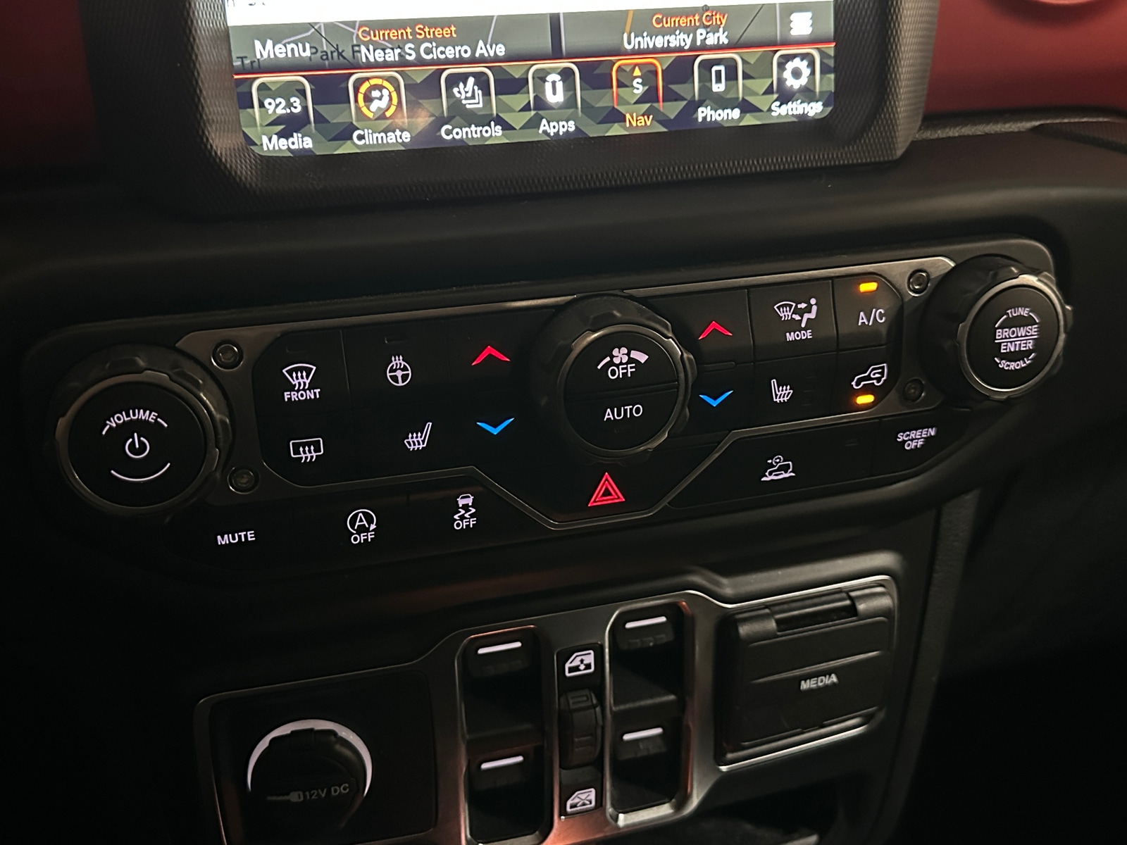 Thumbnail: 2020 Jeep Gladiator - 4