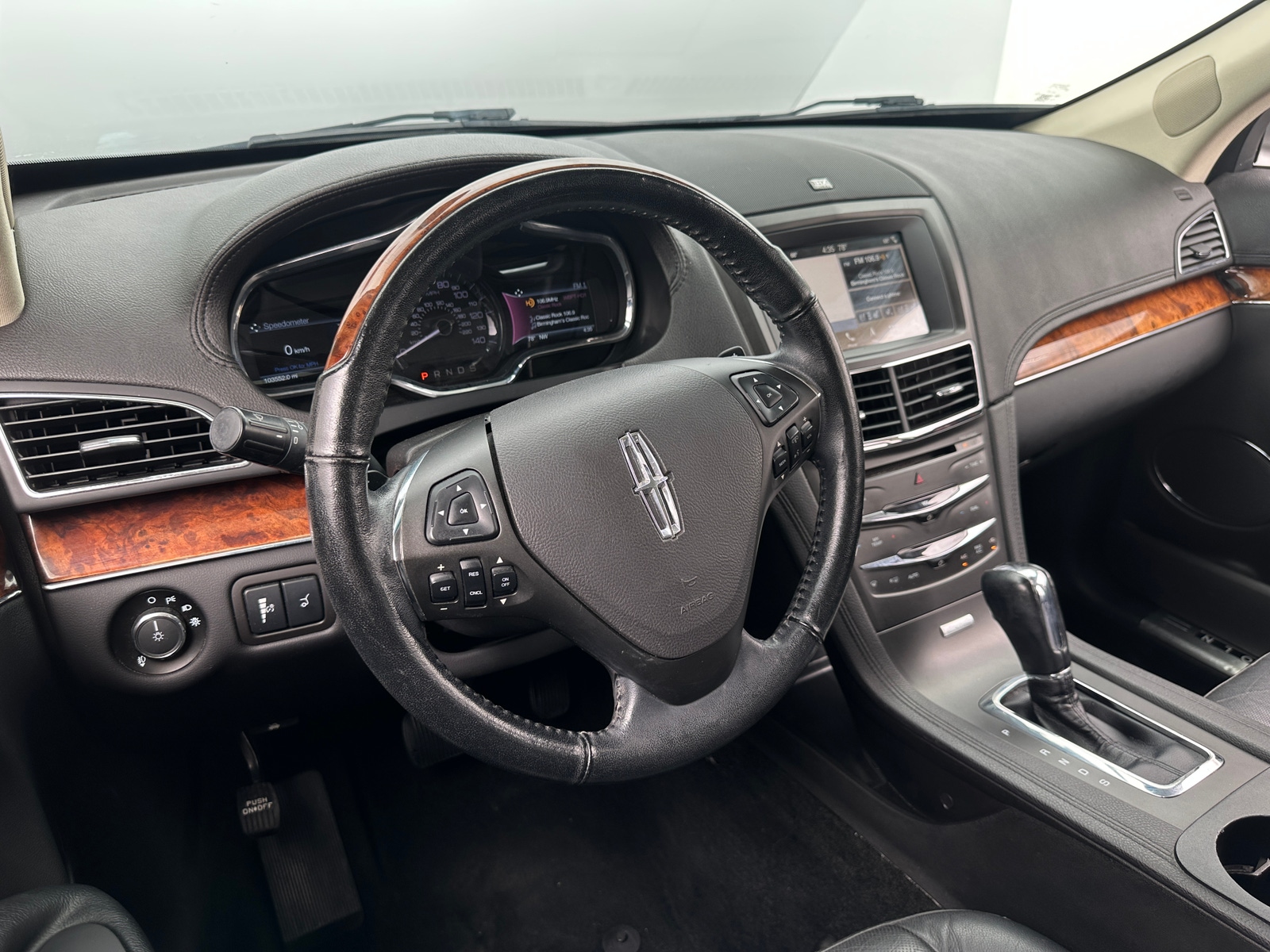 Thumbnail: 2019 Lincoln MKT - 2