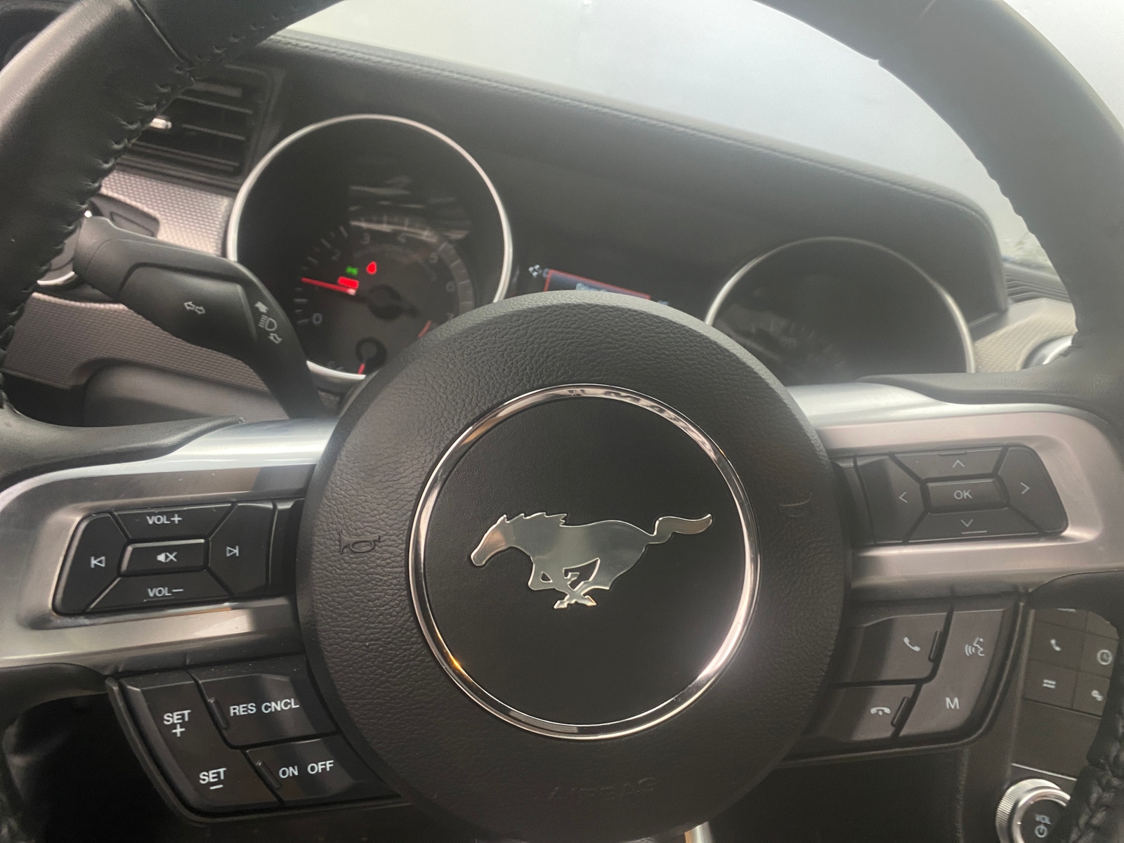Thumbnail: 2019 Ford Mustang - 5
