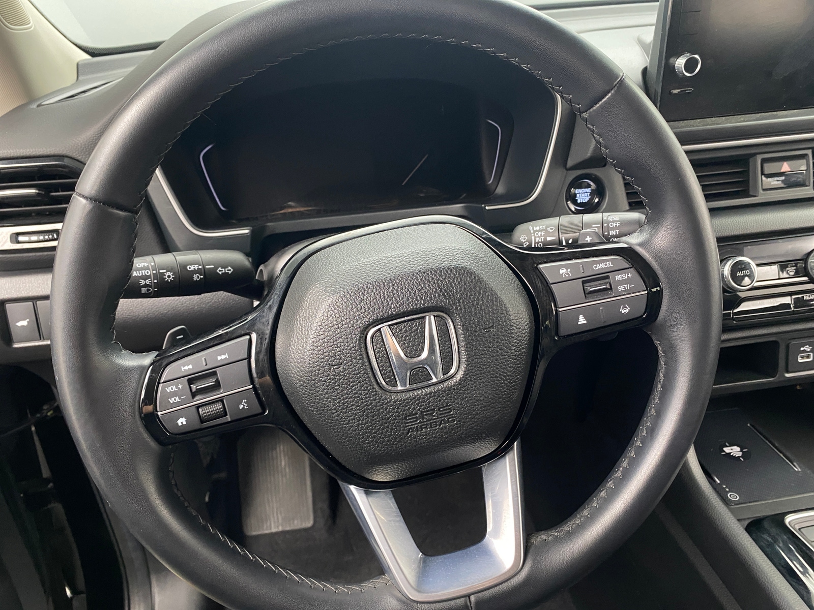 Thumbnail: 2024 Honda Pilot - 4