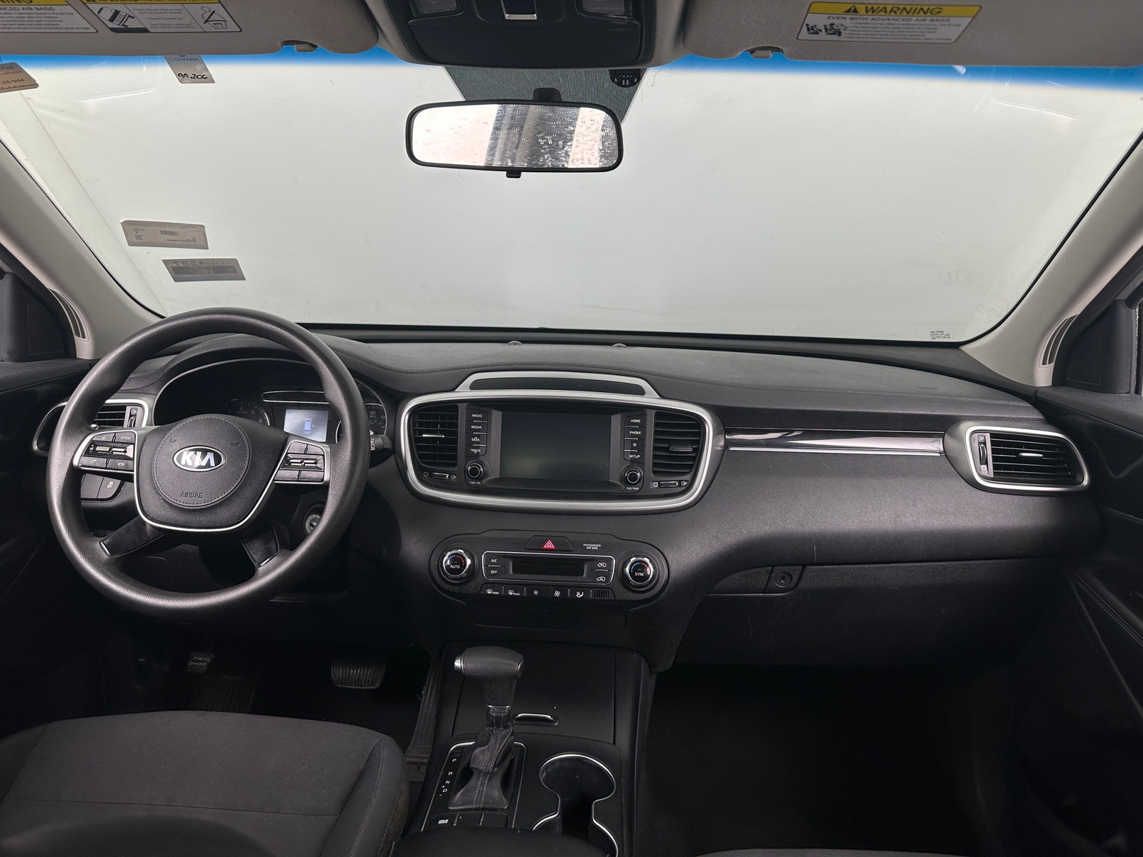 Thumbnail: 2019 Kia Sorento - 3