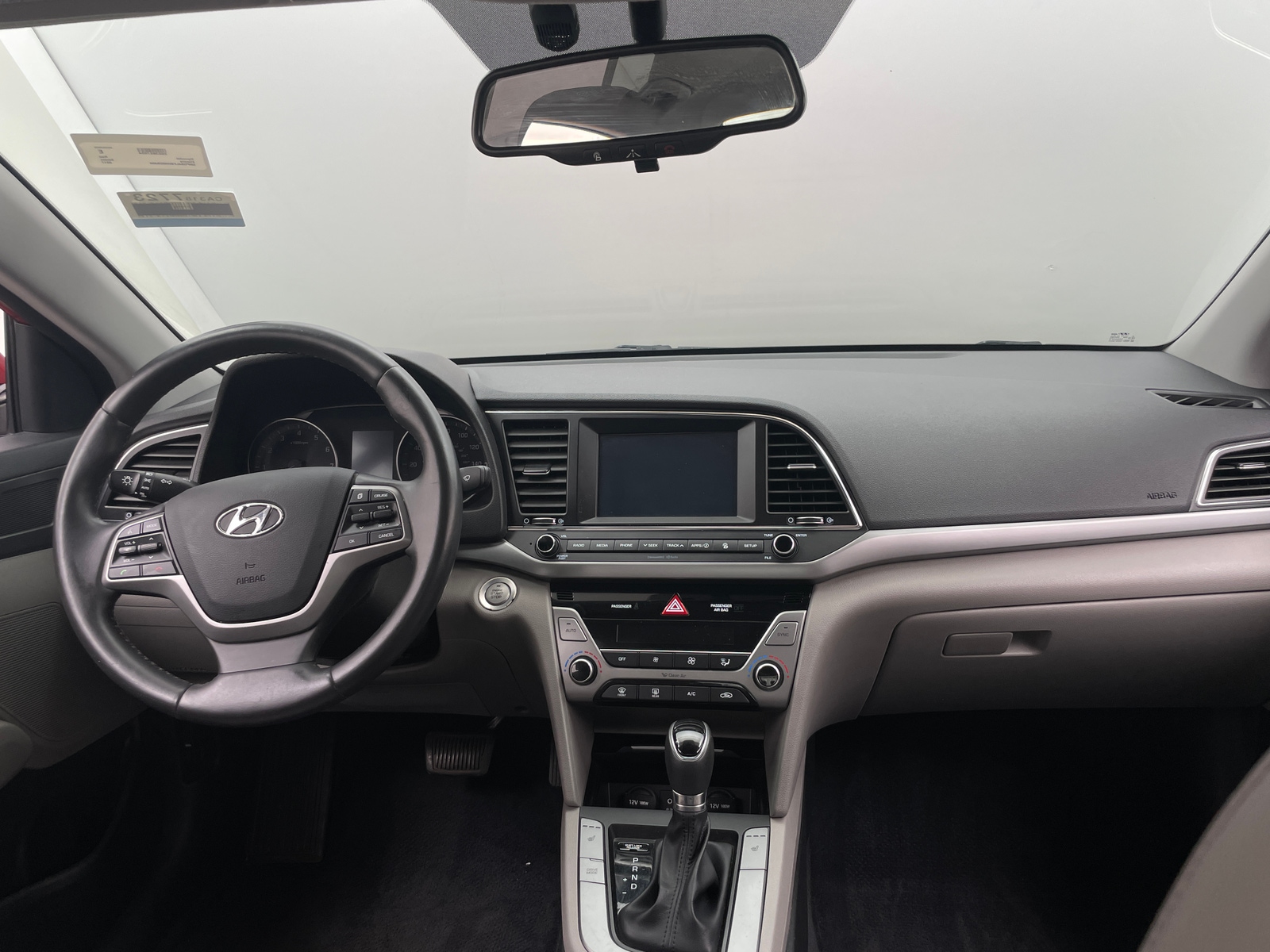 Thumbnail: 2017 Hyundai Elantra - 3