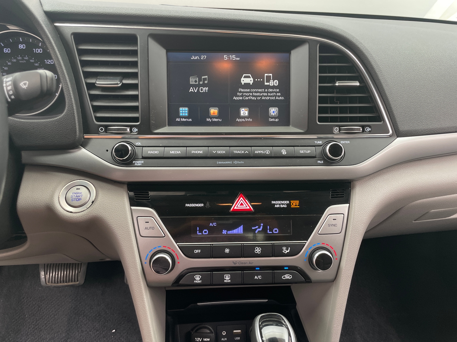 Thumbnail: 2017 Hyundai Elantra - 4