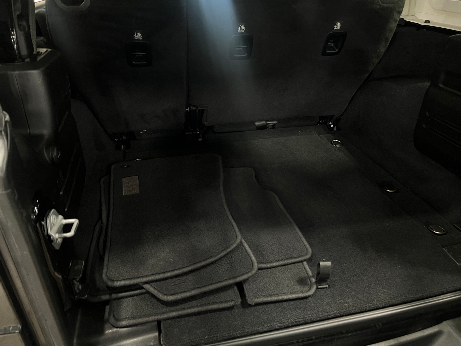 Thumbnail: 2019 Jeep Wrangler - 7