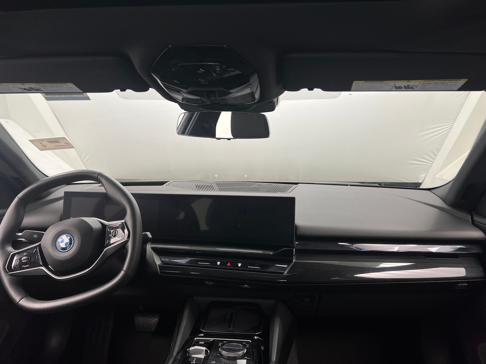 Thumbnail: 2024 BMW i5 - 2
