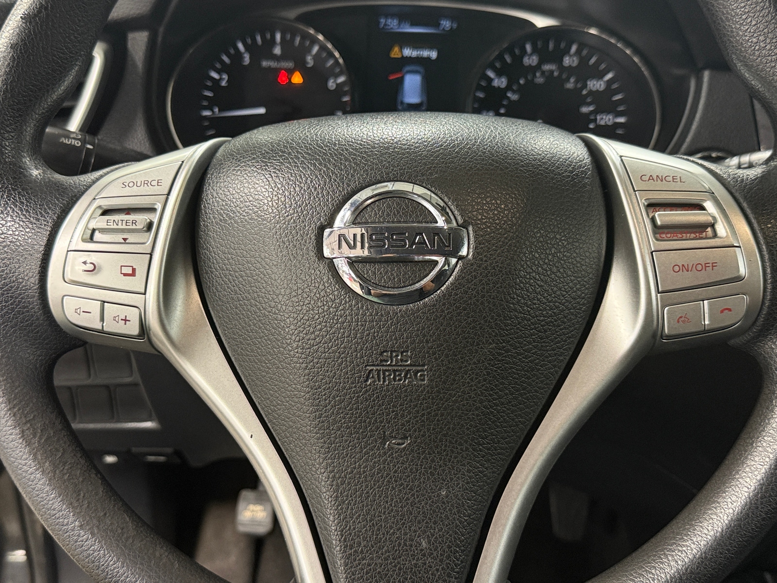 Thumbnail: 2016 Nissan Rogue - 5