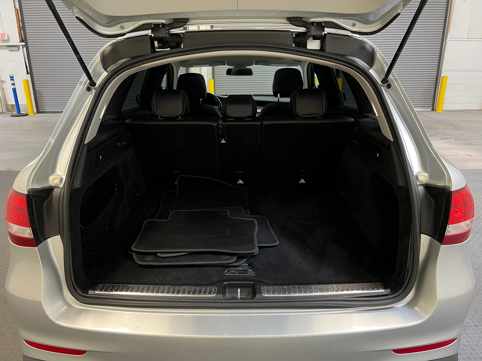 Thumbnail: 2016 Mercedes-Benz GLC - 6
