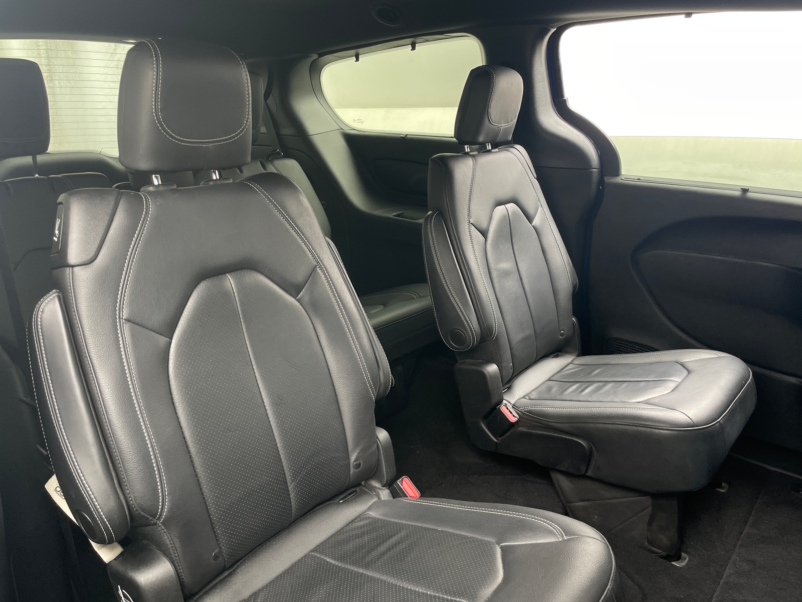 Thumbnail: 2020 Chrysler Pacifica - 5