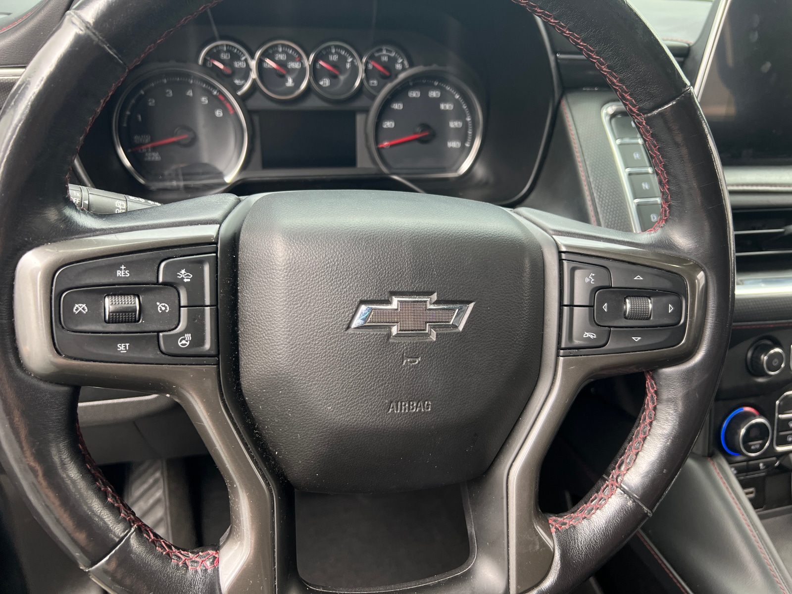 Thumbnail: 2021 Chevrolet Suburban - 4
