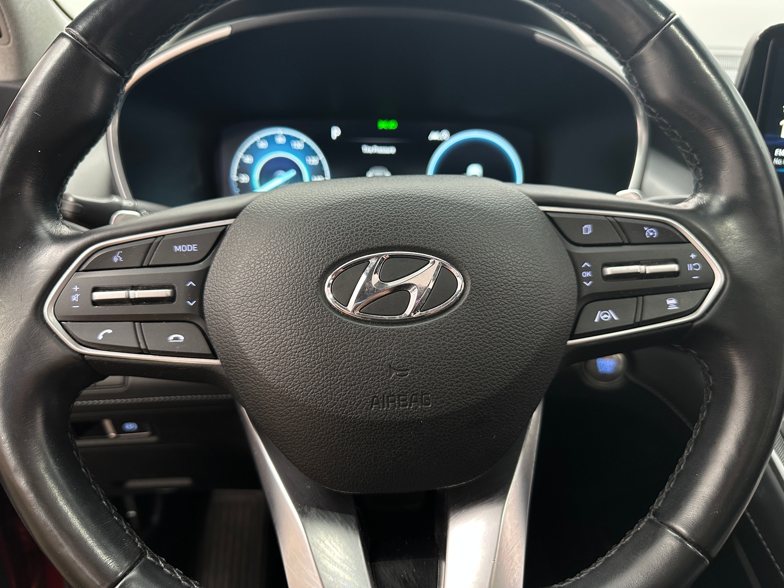 Thumbnail: 2023 Hyundai Santa Fe - 4