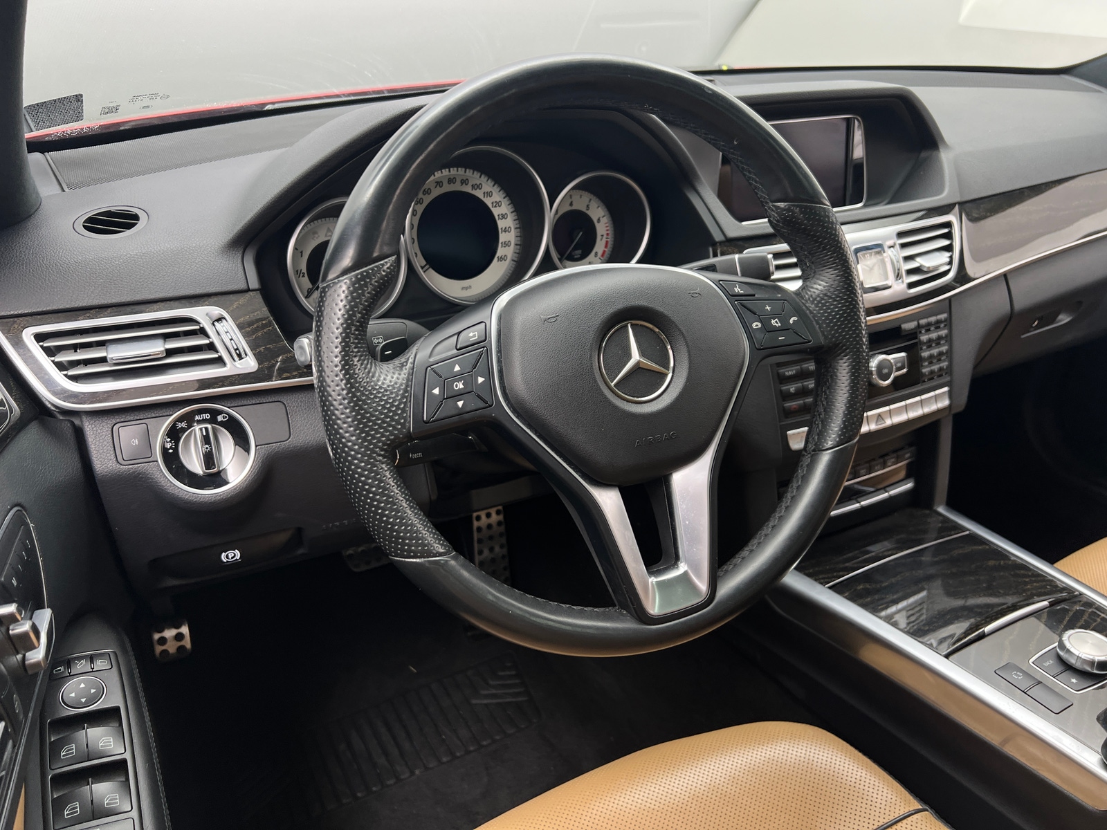 Thumbnail: 2015 Mercedes-Benz E-Class - 4