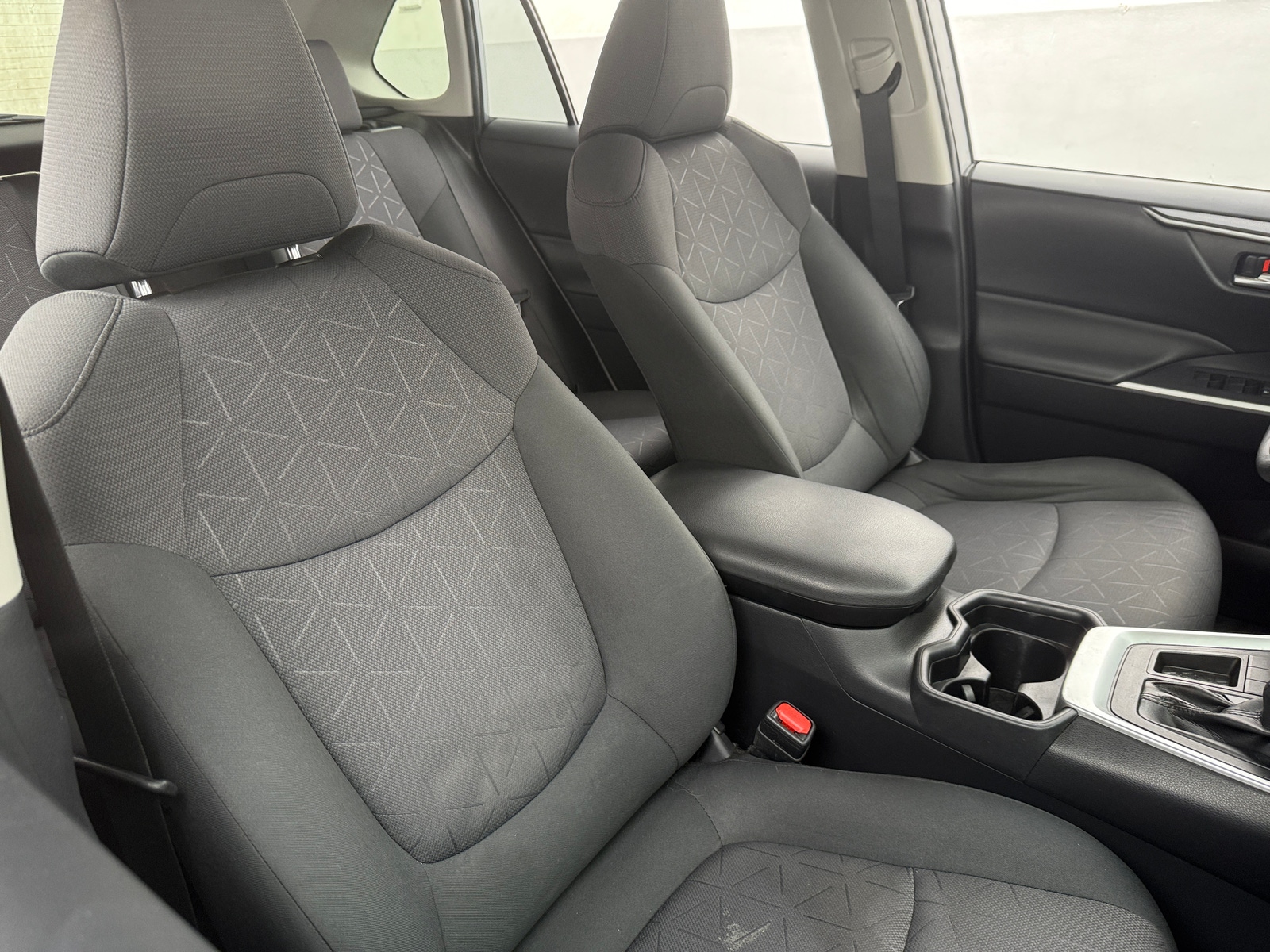 Thumbnail: 2019 Toyota RAV4 - 2