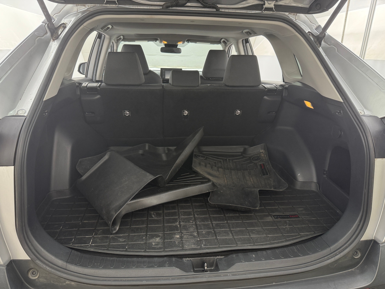 Thumbnail: 2019 Toyota RAV4 - 7