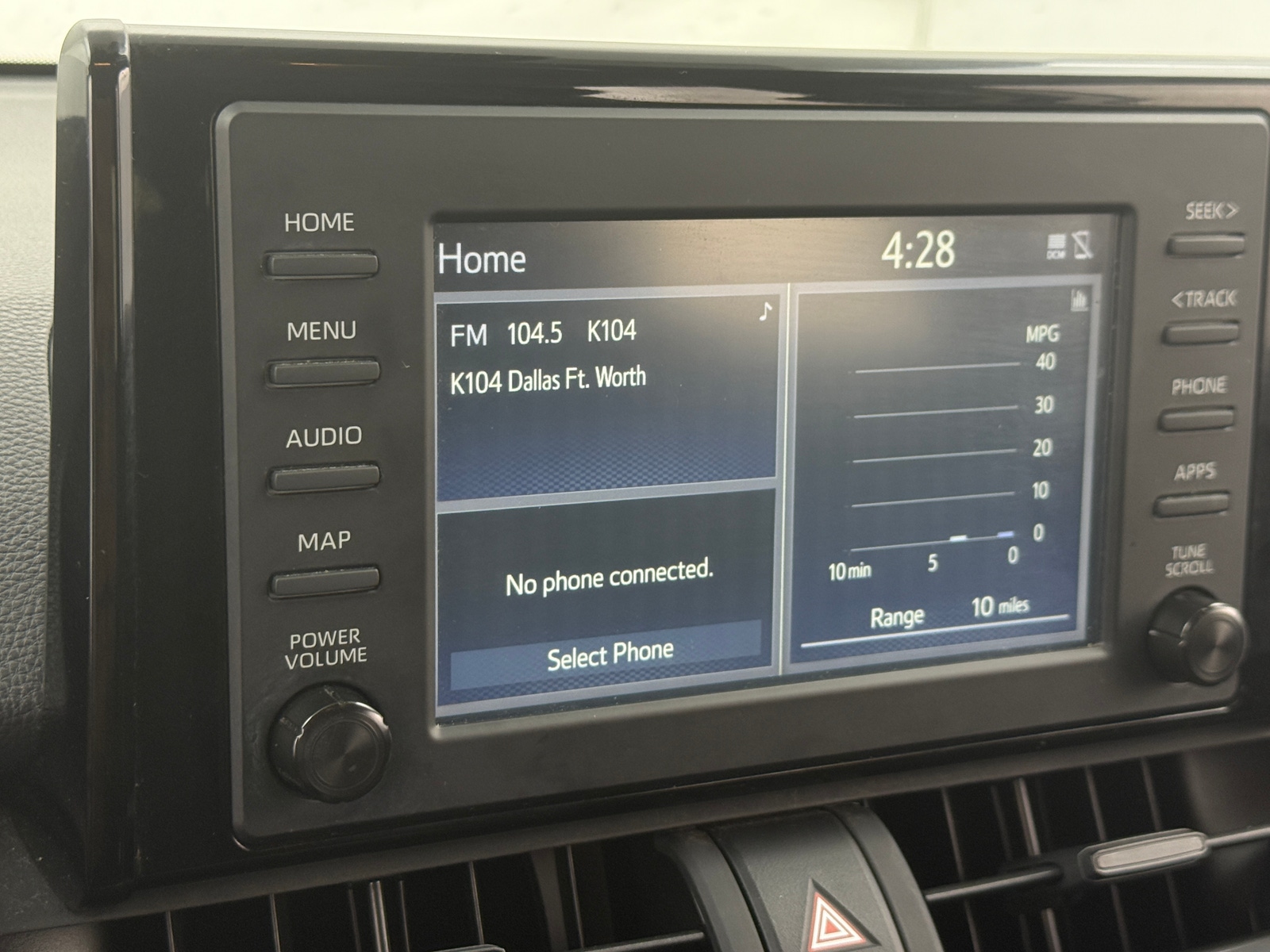 Thumbnail: 2019 Toyota RAV4 - 4