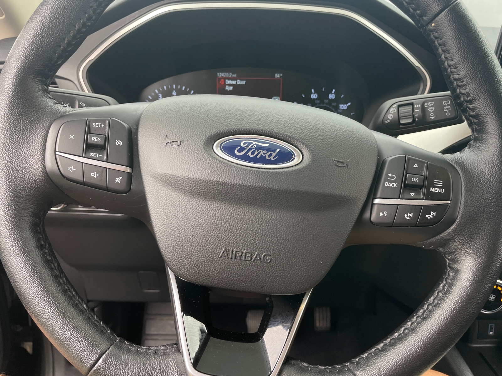 Thumbnail: 2020 Ford Escape - 4