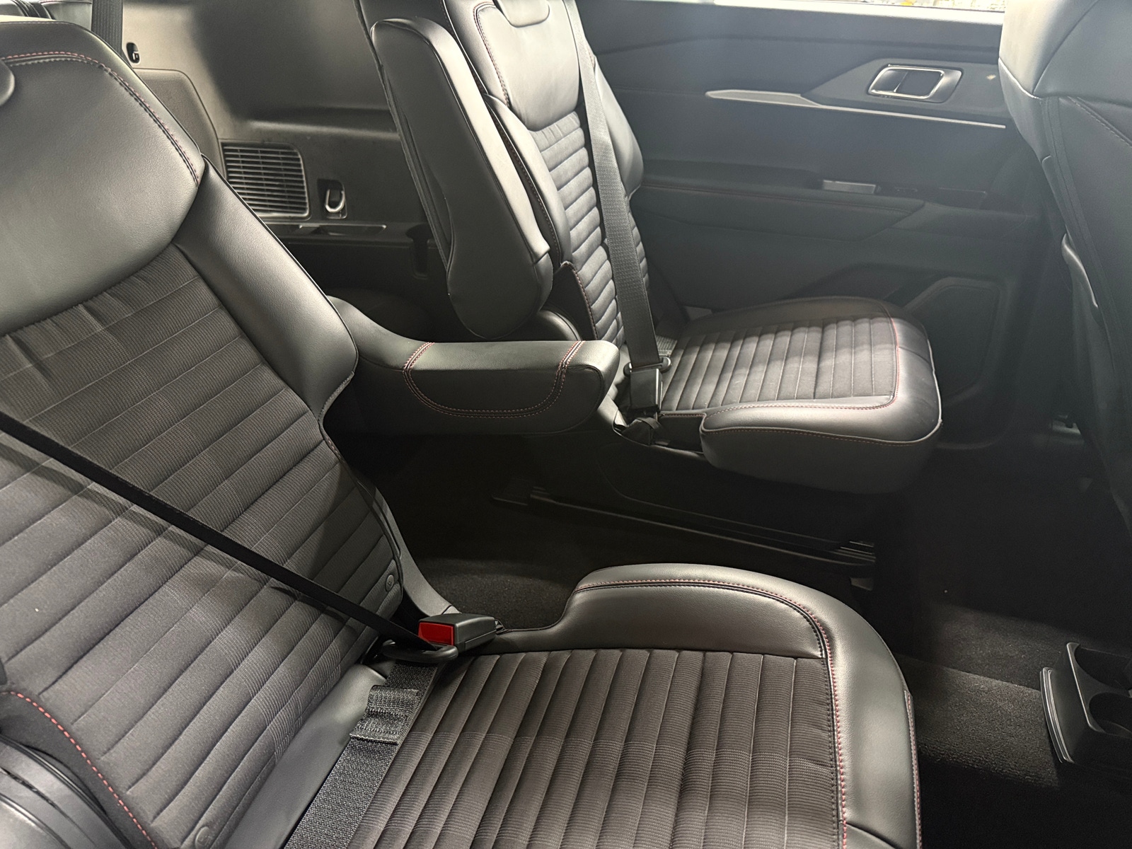 Thumbnail: 2025 Ford Explorer - 6