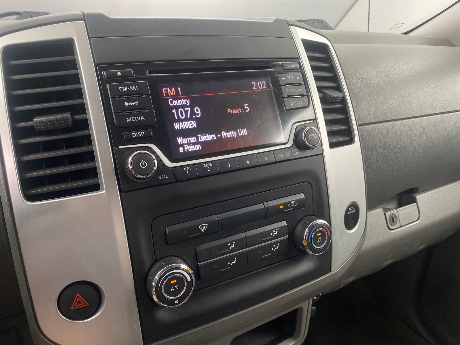 Thumbnail: 2018 Nissan Frontier - 4