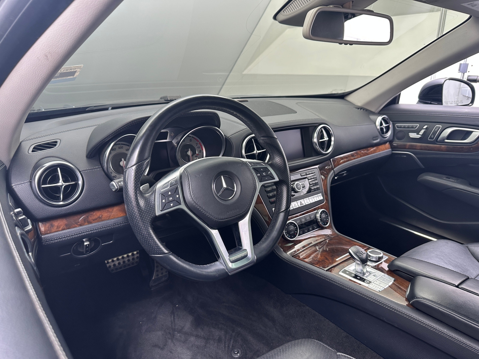 Thumbnail: 2013 Mercedes-Benz SL-Class - 2