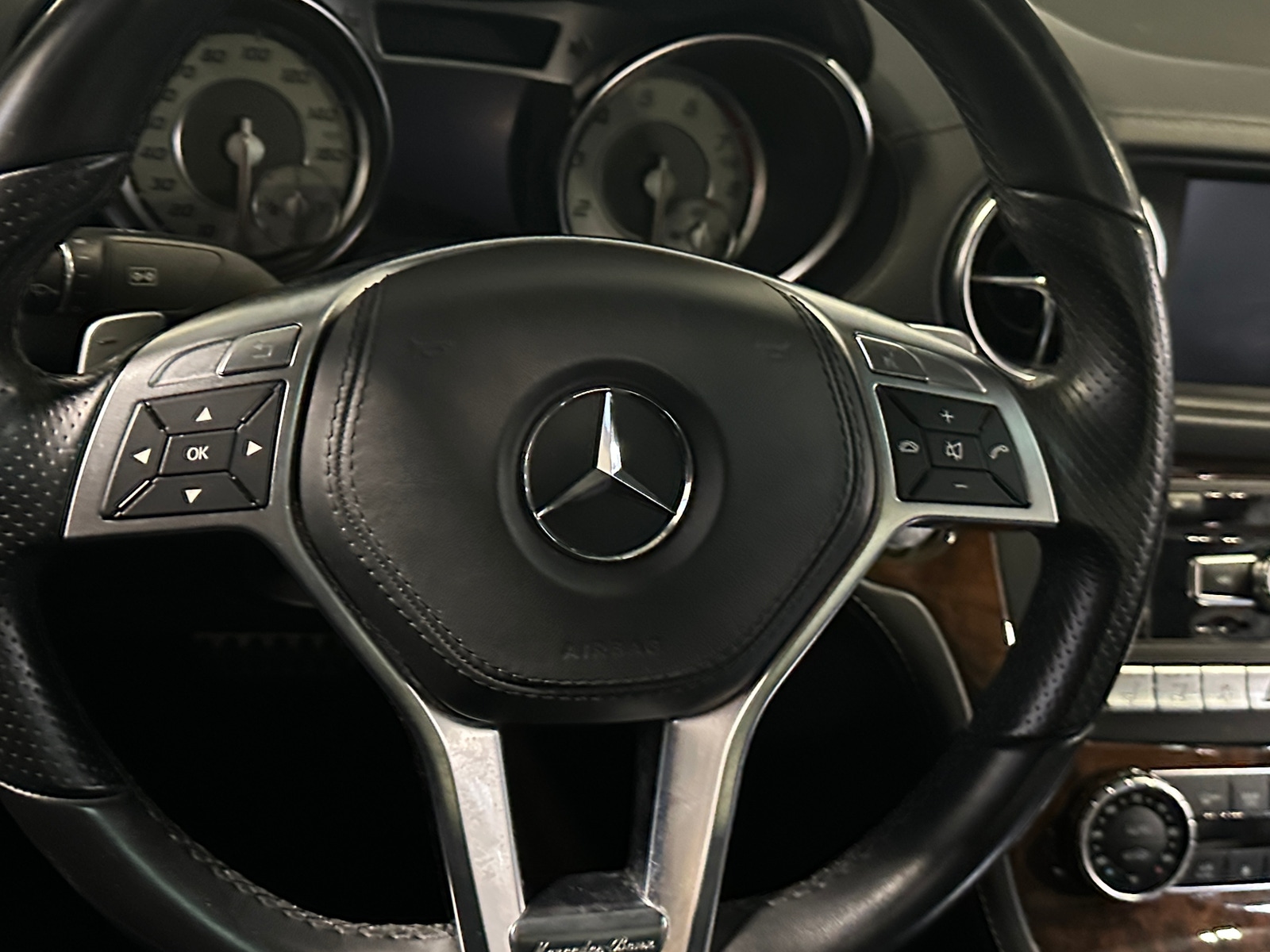 Thumbnail: 2013 Mercedes-Benz SL-Class - 4