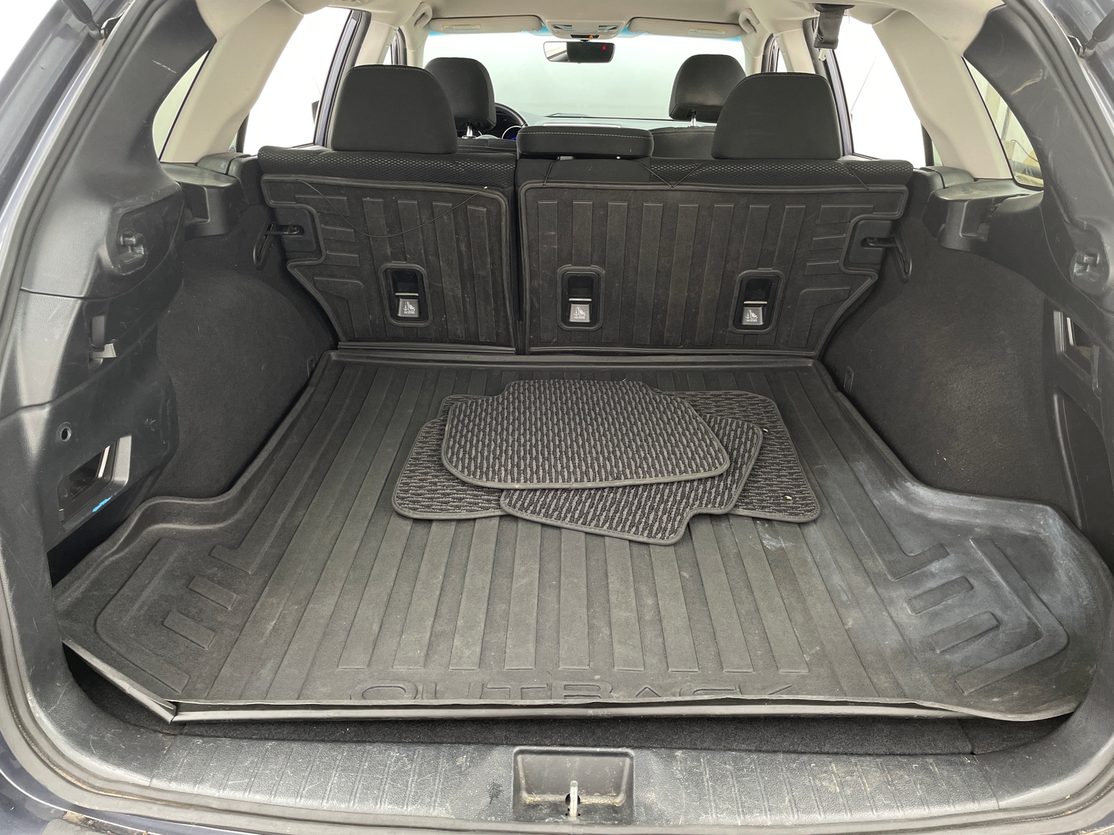 Thumbnail: 2017 Subaru Outback - 7