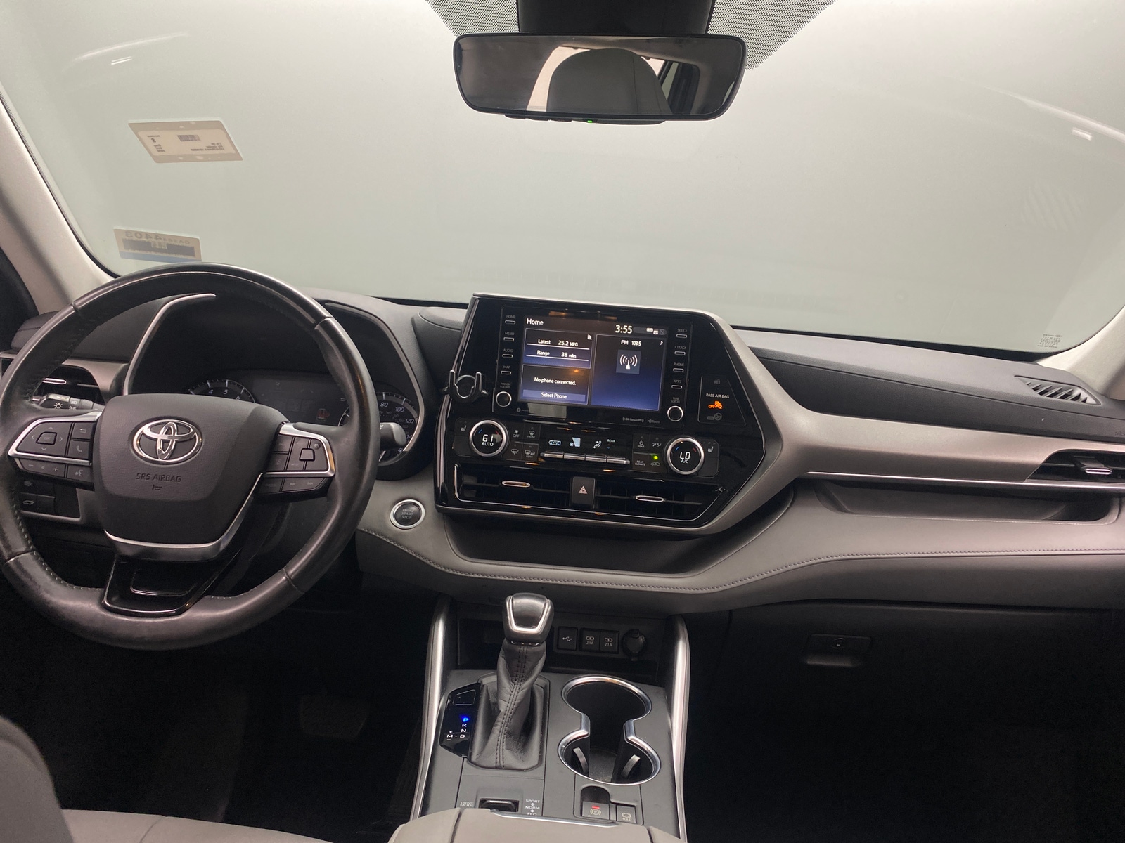 Thumbnail: 2020 Toyota Highlander - 2