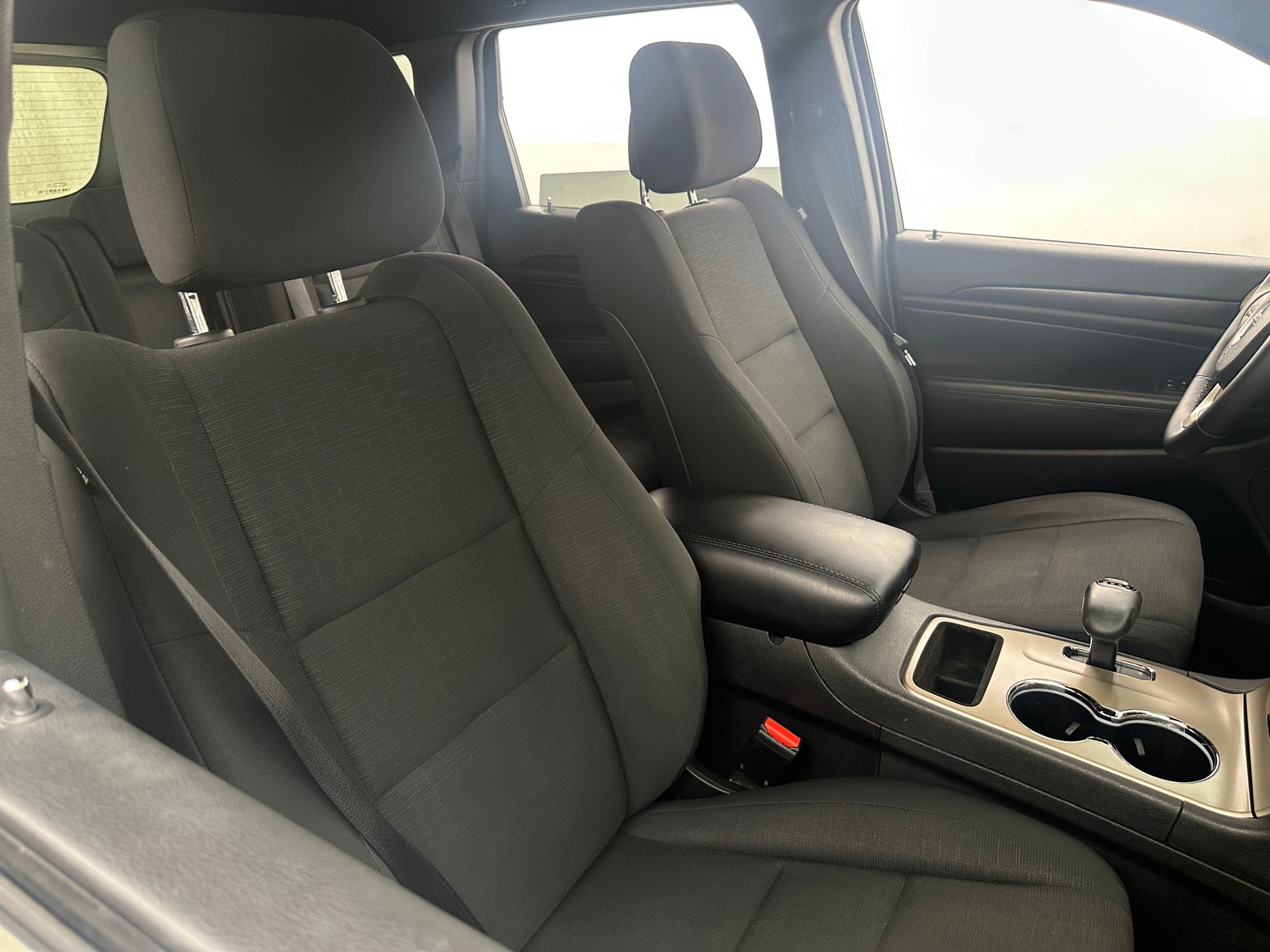 Thumbnail: 2014 Jeep Grand Cherokee - 2