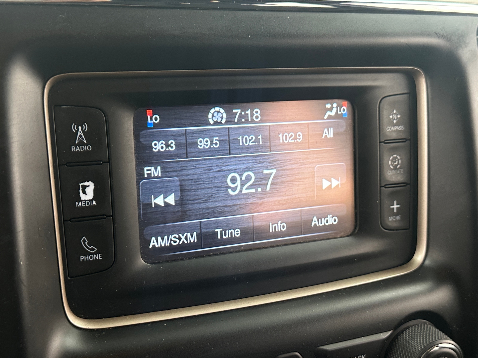 Thumbnail: 2014 Jeep Grand Cherokee - 4