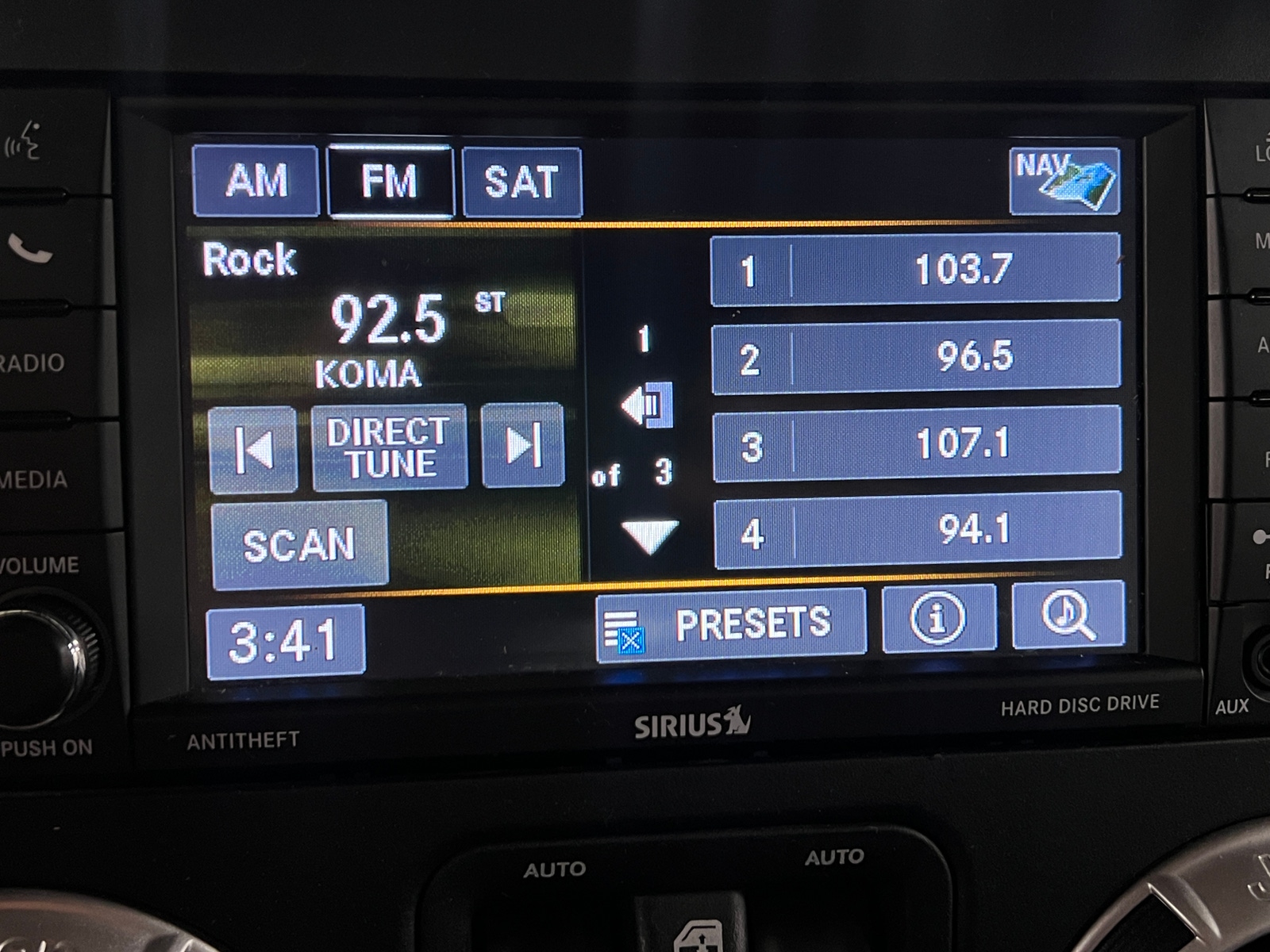 Thumbnail: 2018 Jeep Wrangler - 3