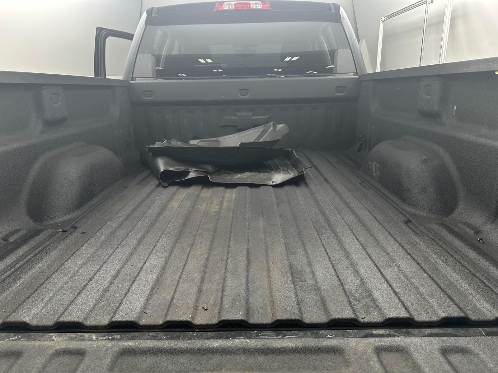 Thumbnail: 2018 Chevrolet Silverado 1500 - 7