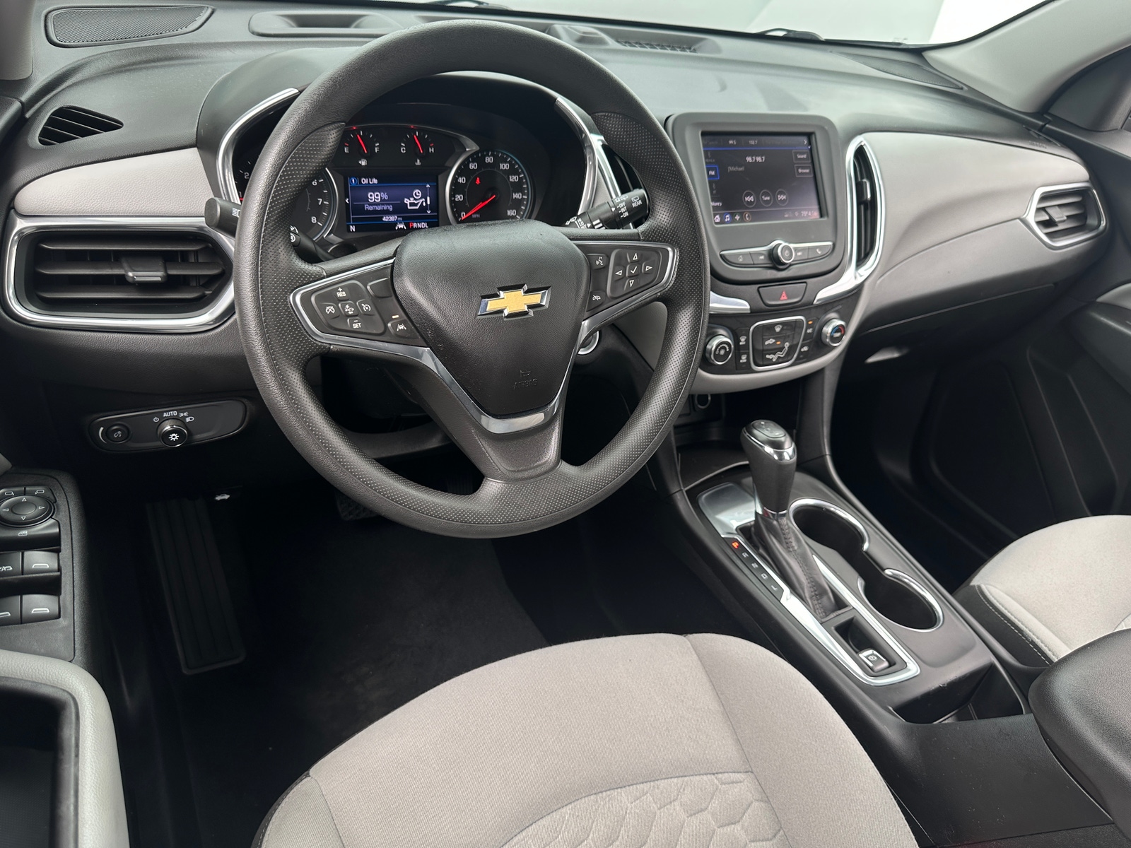 Thumbnail: 2020 Chevrolet Equinox - 3