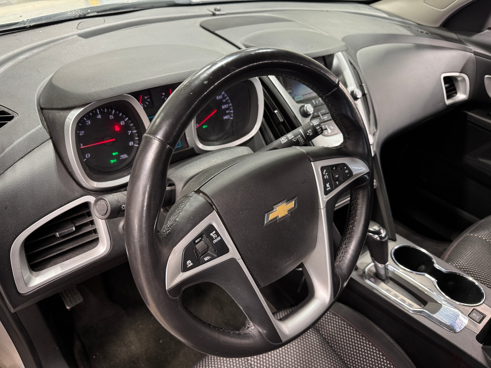 Thumbnail: 2017 Chevrolet Equinox - 3