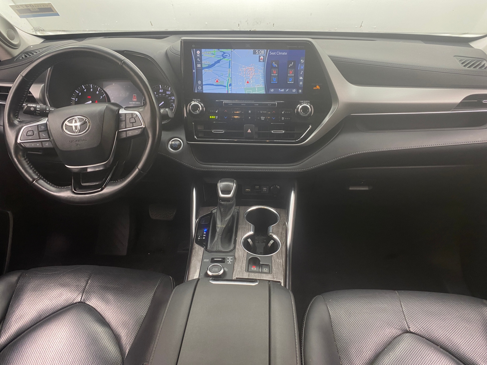 Thumbnail: 2021 Toyota Highlander - 2