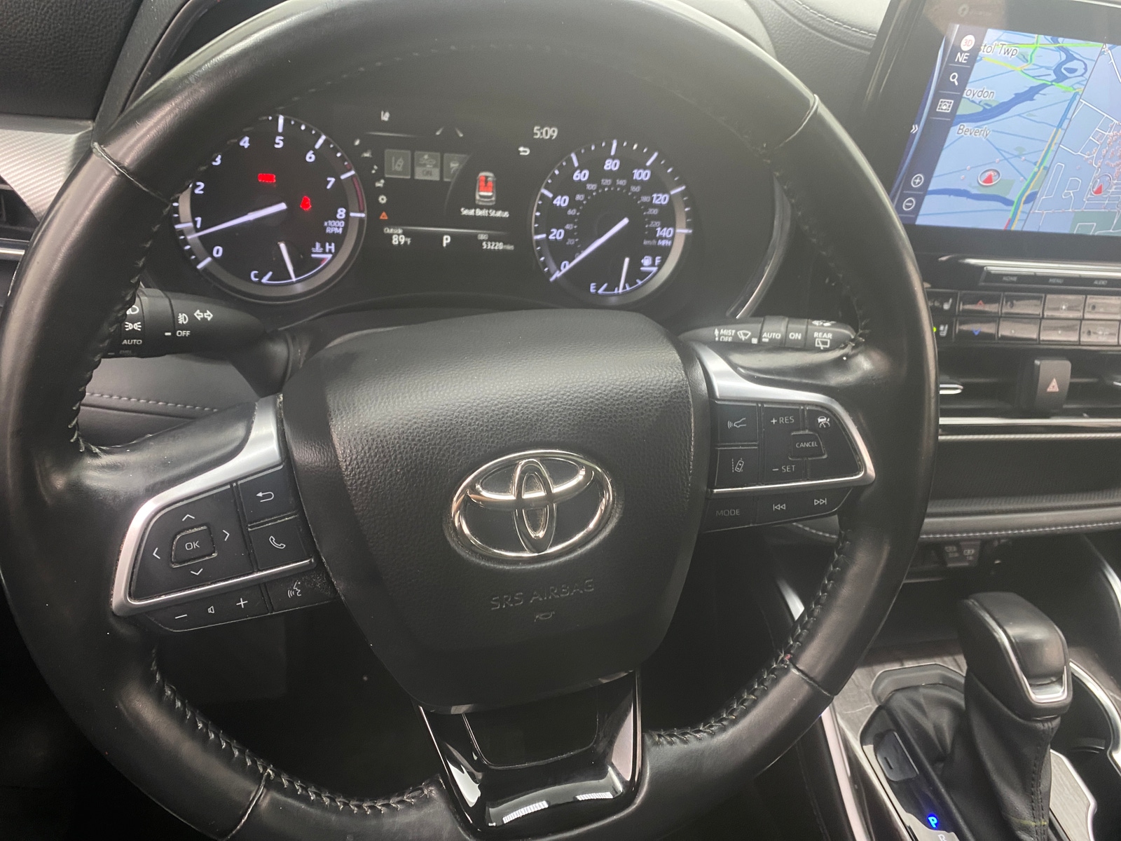 Thumbnail: 2021 Toyota Highlander - 4